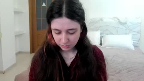 Snapshot of ginablum chatting on 05-19-26, 08:20 Kate online show from 05-19-26, 08:20