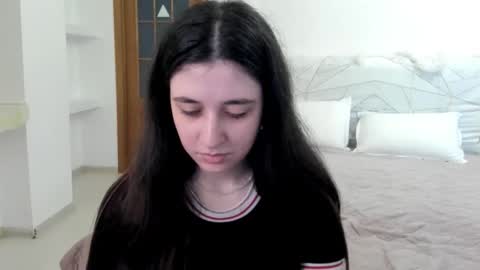Snapshot of ginablum chatting on 06-05-26, 09:37 Kate online show from 06-05-26, 09:37