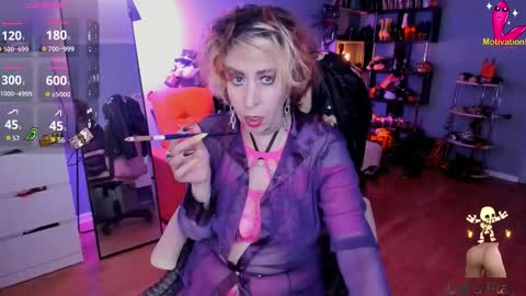 Snapshot of ginamiracle chatting on 03-09-26, 09:13 Gina Moor online show from 03-09-26, 09:13