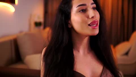 Gina online show from 02-05-25, 11:17