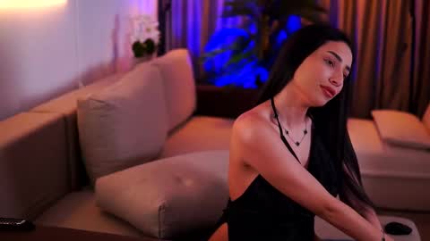 Gina online show from 02-22-25, 10:52