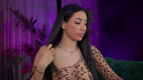 Gina online show from 11-14-25, 08:18