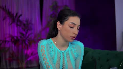 Gina online show from 11-15-25, 08:16