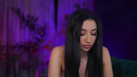 Gina online show from 11-19-25, 07:58