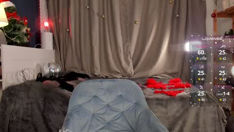 Gina online show from 12-15-24, 12:38