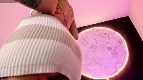 Ginebra online show from 03-01-25, 04:44