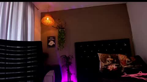 Ginebra online show from 09-22-25, 01:13