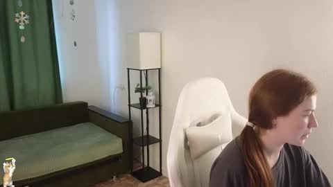 Snapshot of ginger__cute chatting on 12-18-25, 07:14 I will be online from Thursday to Monday from 7am to 3pm Amsterdam time online show from 12-18-25, 07:14