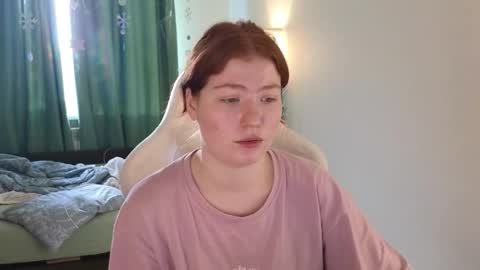 Snapshot of ginger__cute chatting on 02-25-26, 05:17 I will be online from Thursday to Monday from 7am to 3pm Amsterdam time online show from 02-25-26, 05:17