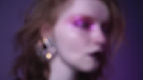        im expecting 350 thumbs up on my altar   online show from 01-03-25, 10:08