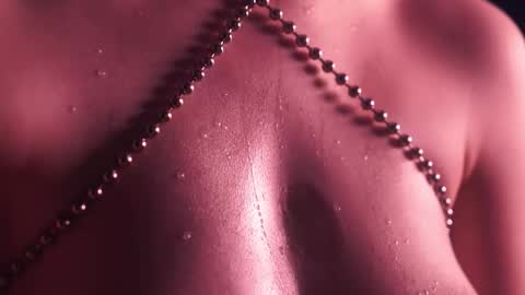        im expecting 350 thumbs up on my altar   online show from 03-07-25, 04:24