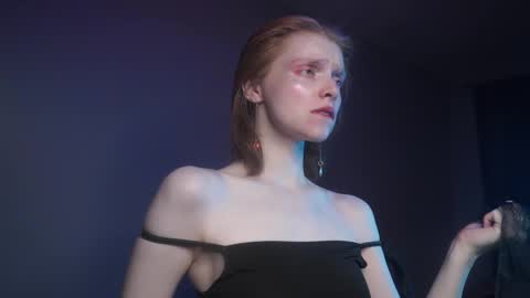        im expecting 350 thumbs up on my altar   online show from 10-16-25, 10:22