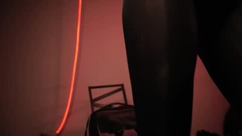        im expecting 350 thumbs up on my altar   online show from 02-24-26, 10:19