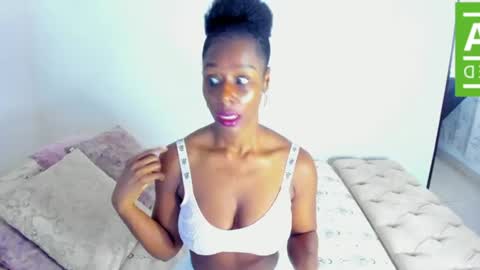 Snapshot of ginger_smil chatting on 06-26-26, 12:31 Diana online show from 06-26-26, 12:31