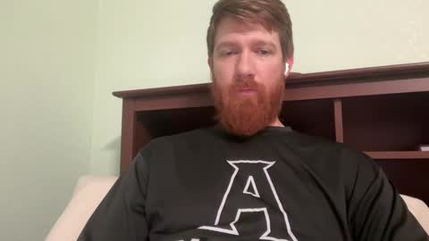 Snapshot of gingermania10 chatting on 12-12-24, 02:22 gingermania10 online show from 12-12-24, 02:22