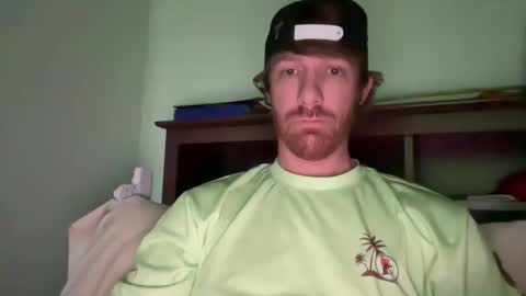 Snapshot of gingermania10 chatting on 10-19-25, 03:34 gingermania10 online show from 10-19-25, 03:34