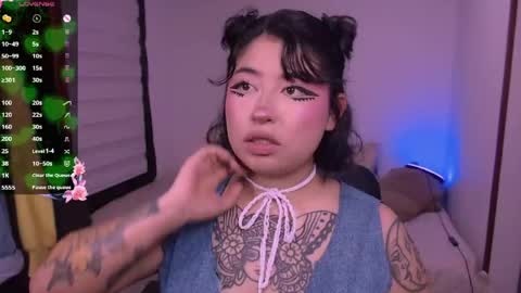 ginmeowuwu online show from 04-18-26, 07:07