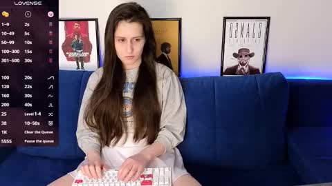 Snapshot of ginnyg_ chatting on 01-17-25, 08:11 Ginnyg online show from 01-17-25, 08:11