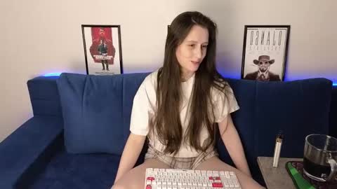 Snapshot of ginnyg_ chatting on 01-22-25, 05:59 Ginnyg online show from 01-22-25, 05:59