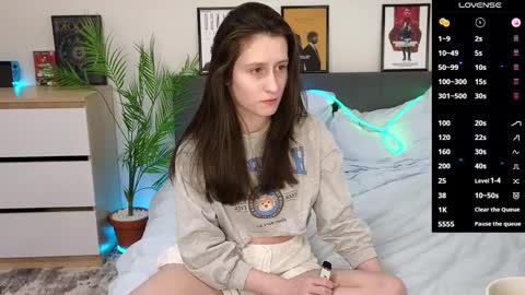 Snapshot of ginnyg_ chatting on 02-20-25, 09:42 Ginnyg online show from 02-20-25, 09:42