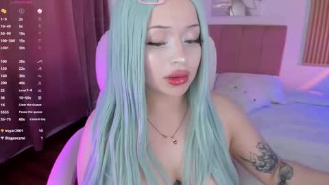 Snapshot of ginnywett chatting on 02-14-25, 08:26 Kendall online show from 02-14-25, 08:26