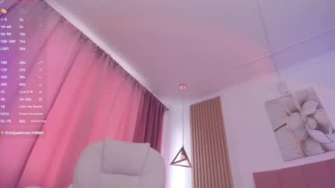 Snapshot of ginnywett chatting on 02-20-25, 05:18 Kendall online show from 02-20-25, 05:18