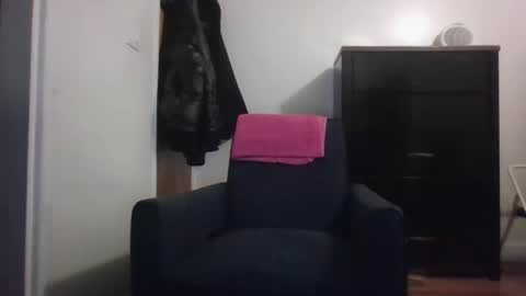 Snapshot of gino_crazy87 chatting on 01-17-25, 06:36 gino_crazy87 online show from 01-17-25, 06:36