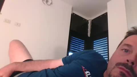 gio_021 online show from 09-21-25, 03:57