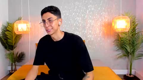 Gio Carangi online show from 02-10-26, 03:54