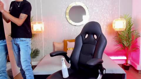 Gio Carangi online show from 04-15-26, 02:51