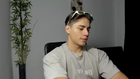 GioRusso online show from 02-28-25, 04:20