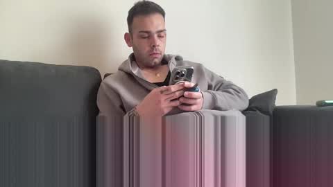 gionnylove online show from 04-15-26, 08:54