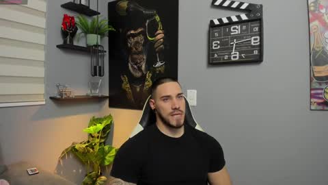 Snapshot of giorgio_leone2 chatting on 01-22-25, 02:26 Giorgio leone online show from 01-22-25, 02:26