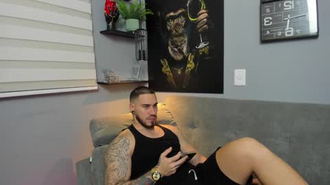 Snapshot of giorgio_leone2 chatting on 02-07-25, 04:59 Giorgio leone online show from 02-07-25, 04:59