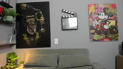 Snapshot of giorgio_leone2 chatting on 02-18-25, 01:43 Giorgio leone online show from 02-18-25, 01:43