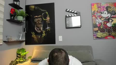 Snapshot of giorgio_leone2 chatting on 02-18-25, 04:48 Giorgio leone online show from 02-18-25, 04:48