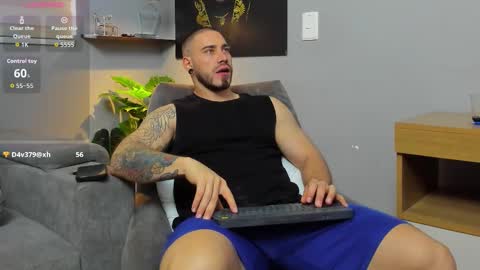 Snapshot of giorgio_leone2 chatting on 12-03-25, 06:39 Giorgio leone online show from 12-03-25, 06:39