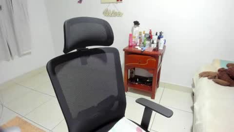 GIO RIVERA online show from 04-14-26, 04:40