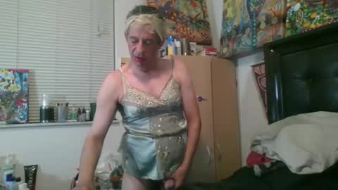 giovanna132008 online show from 10-15-25, 10:37