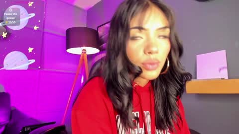 Giovanna  online show from 01-18-25, 08:31