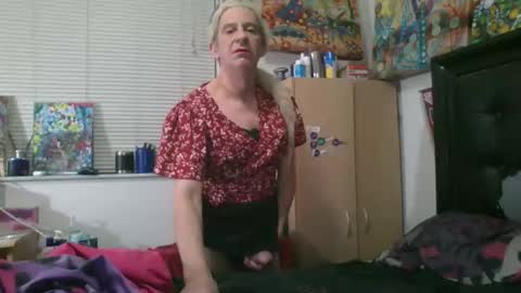 giovanni131971 online show from 12-20-25, 10:00