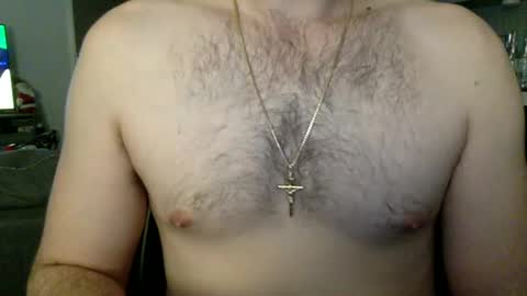 Snapshot of giraffe9715 chatting on 02-08-25, 11:44 AntEater online show from 02-08-25, 11:44