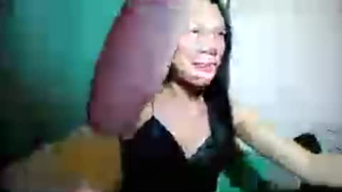 Snapshot of girl4uvanessaxxx chatting on 07-11-26, 02:20 Vanessa online show from 07-11-26, 02:20