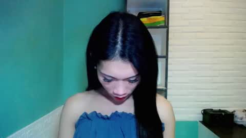 Snapshot of girl4uvanessaxxx chatting on 07-28-26, 04:50 Vanessa online show from 07-28-26, 04:50