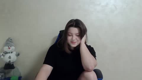 girl_leya online show from 12-22-24, 11:09