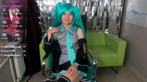 Snapshot of girl_next_doorr chatting on 02-22-25, 07:03 girl_next_doorr online show from 02-22-25, 07:03