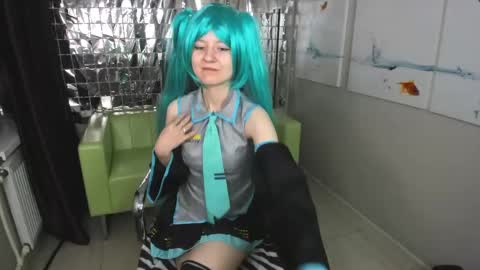 Snapshot of girl_next_doorr chatting on 03-01-25, 12:56 girl_next_doorr online show from 03-01-25, 12:56