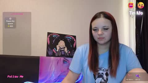 Snapshot of girl_shy07 chatting on 07-05-26, 05:09 girl_shy07 online show from 07-05-26, 05:09