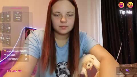 Snapshot of girl_shy07 chatting on 07-09-26, 03:21 girl_shy07 online show from 07-09-26, 03:21