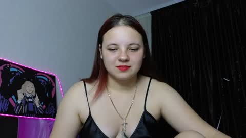 Snapshot of girl_shy07 chatting on 07-12-26, 06:10 girl_shy07 online show from 07-12-26, 06:10